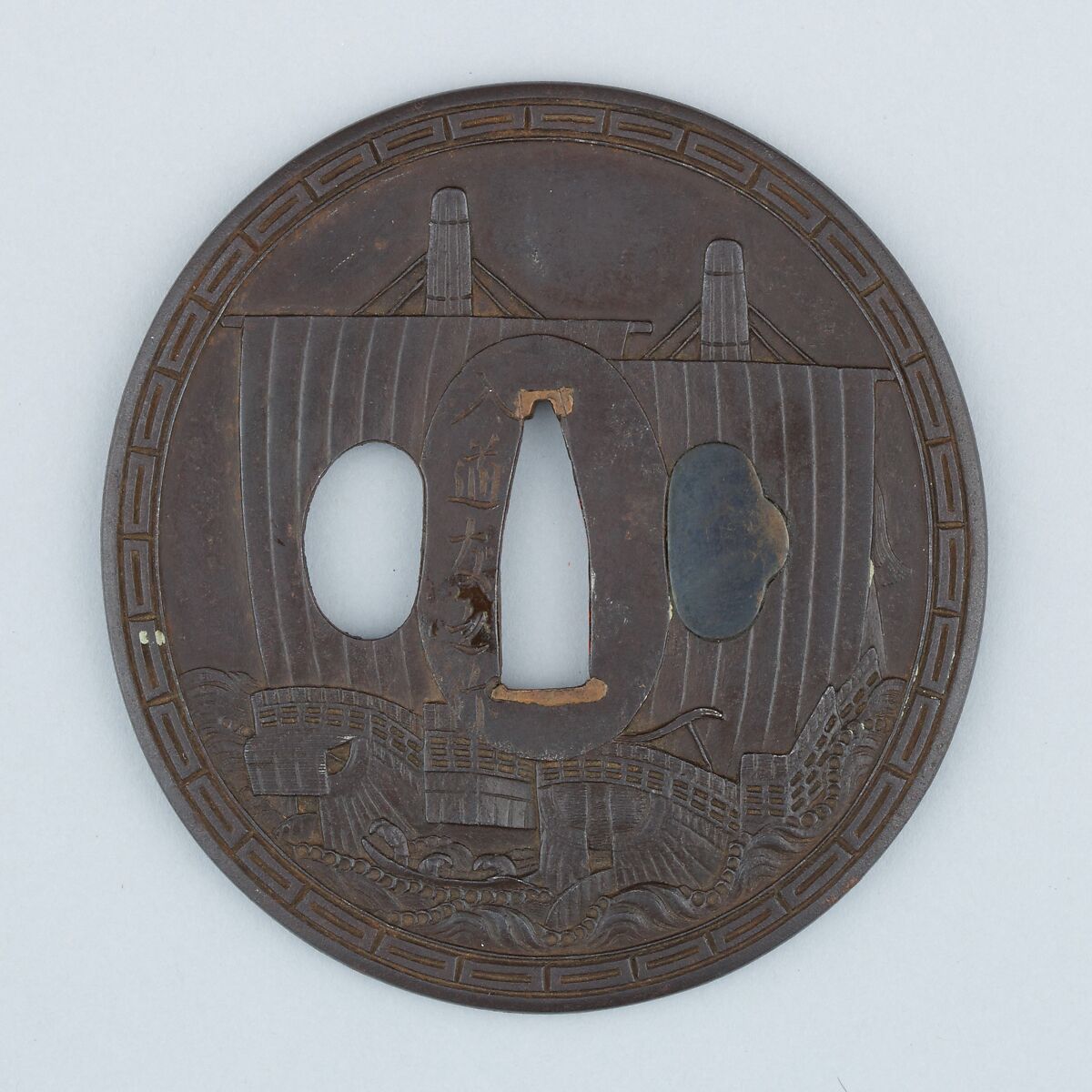 Sword Guard (Tsuba), Iron, copper, Japanese 