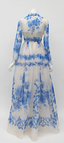 Dress, Valentino S.p.A. (Italian, founded 1959), silk, metal, Italian