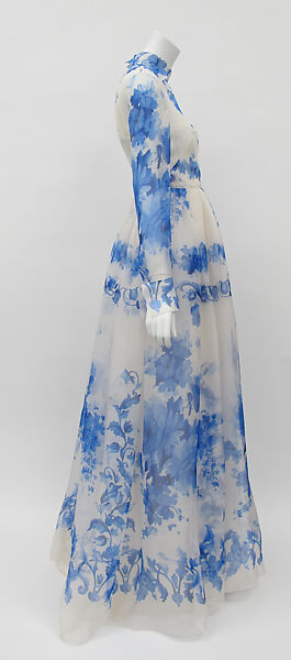 Dress, Valentino S.p.A. (Italian, founded 1959), silk, metal, Italian