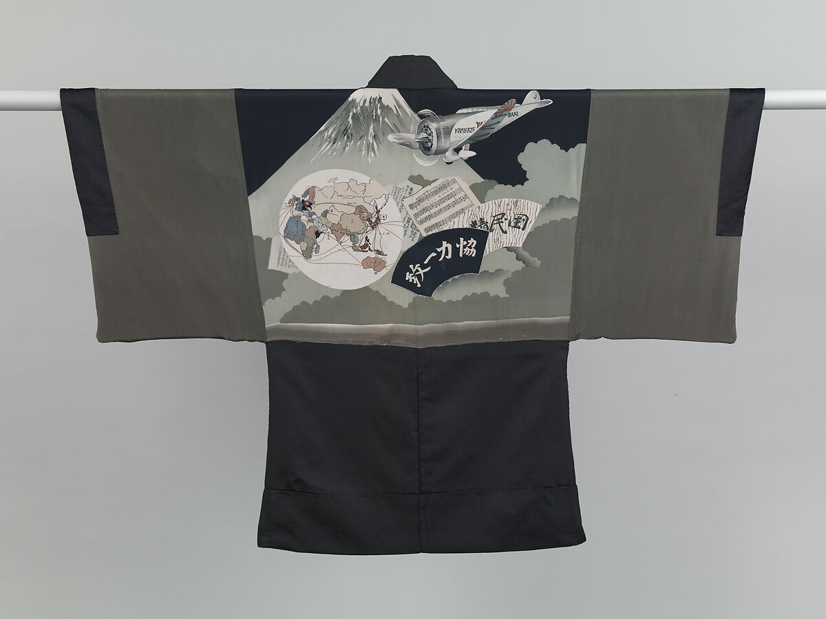 Man’s Jacket (Haori) with the Flight of the Kamikaze Plane, Plain-weave rayon with printing and gold flecks, Japan