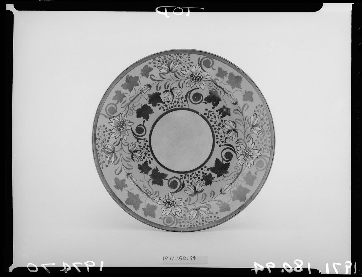 Plate, Earthenware, lusterware, British 