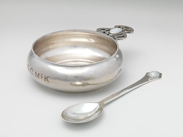 Porringer, Marcus and Co. (American, New York, 1892–1942), Silver, pearls, American