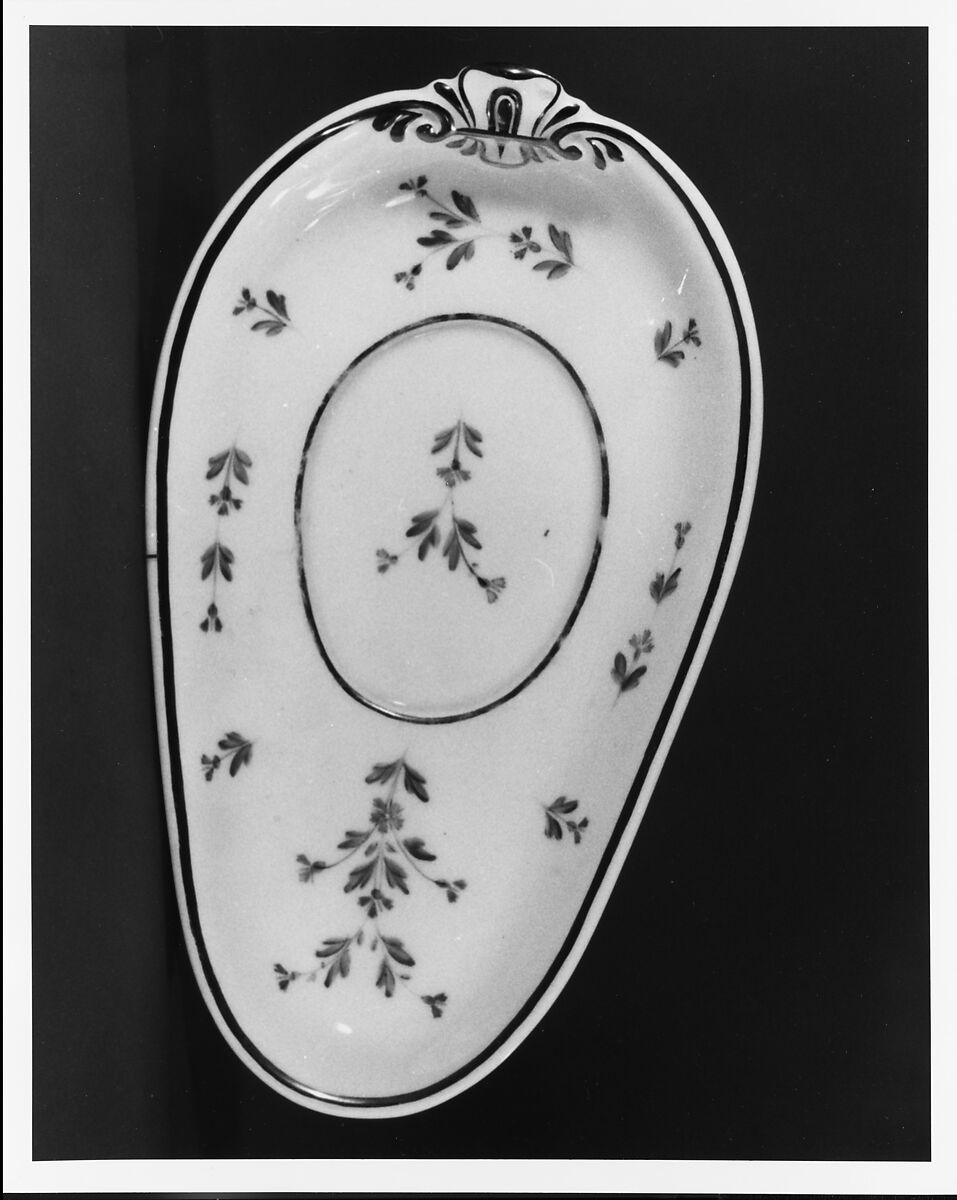 Sauceboat Plate, Porcelain, French