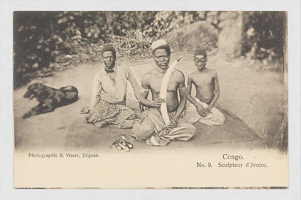 No. 9. Sculpteur d’Ivoire (ivory sculptor)