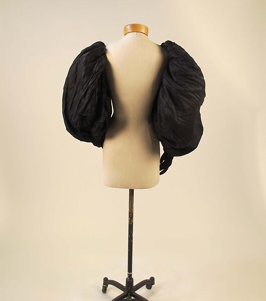 Gloves, House of Givenchy (French, founded 1952), silk, synthetic, French