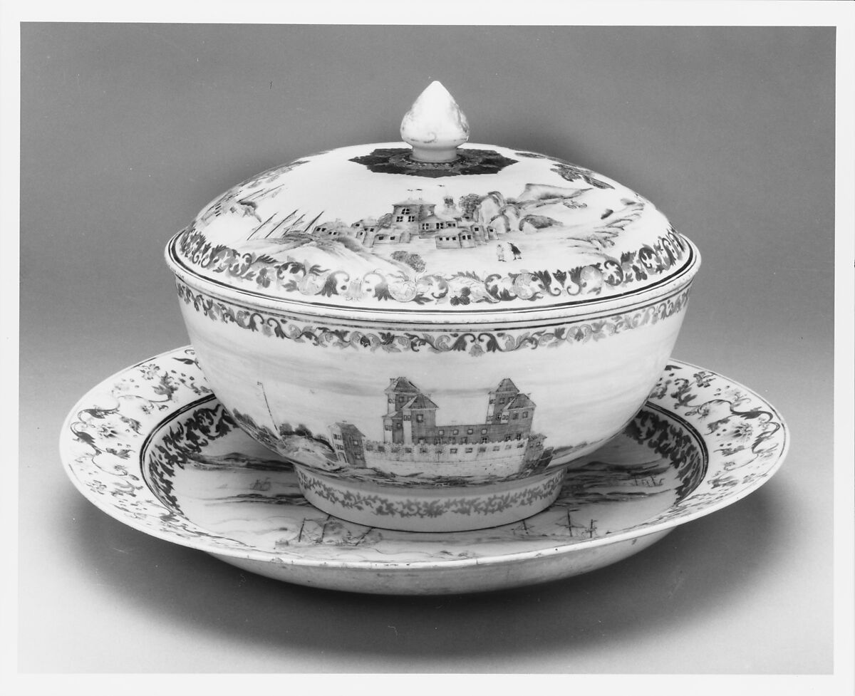 Platter, Porcelain, Chinese, for Swedish market