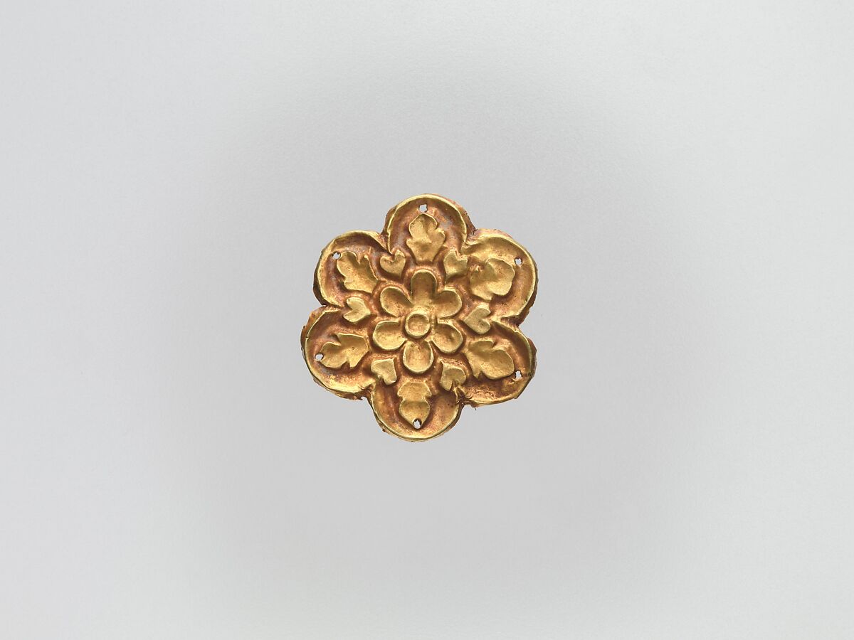 Flower-Shaped Clothing Plaque, Gold, China (Xinjiang Autonomous Region, Central Asia) 