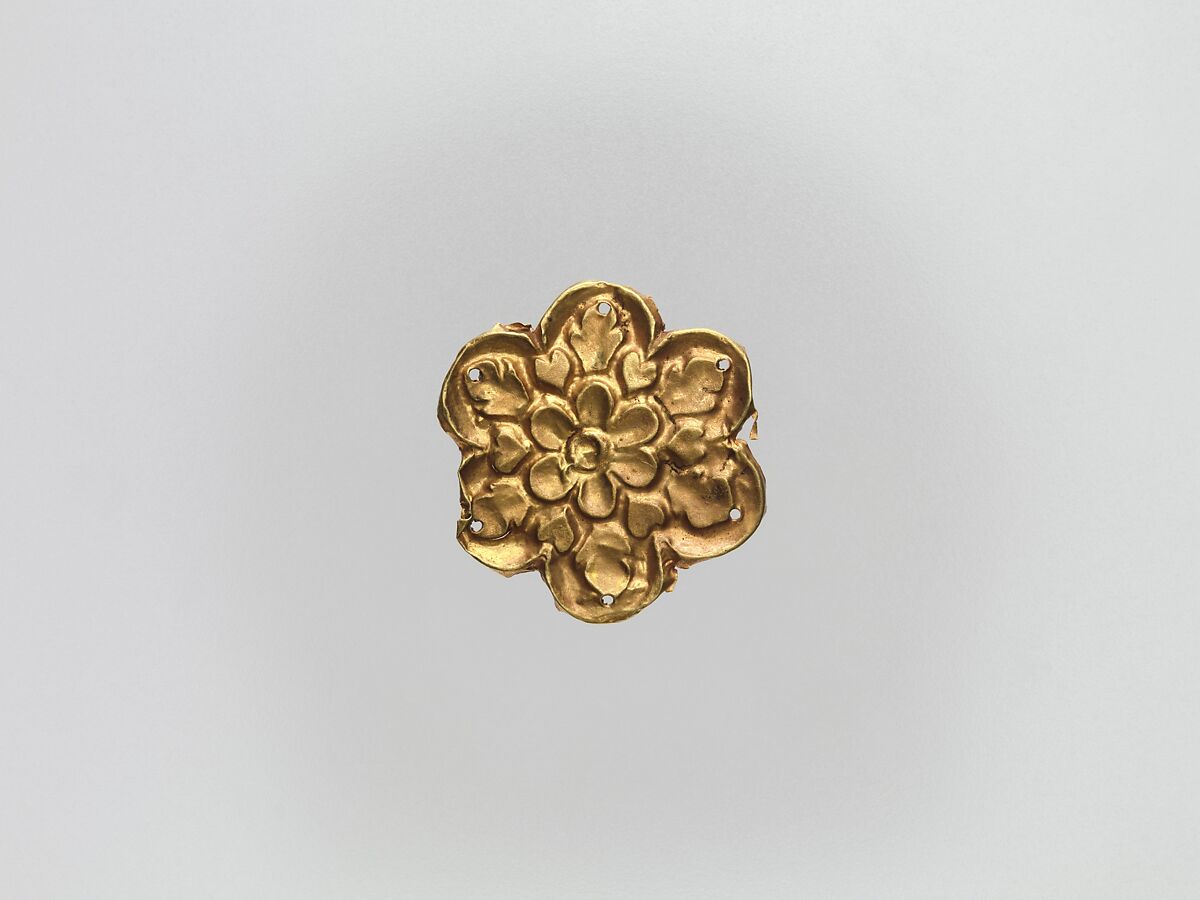 Flower-Shaped Clothing Plaque, Gold, China (Xinjiang Autonomous Region, Central Asia) 