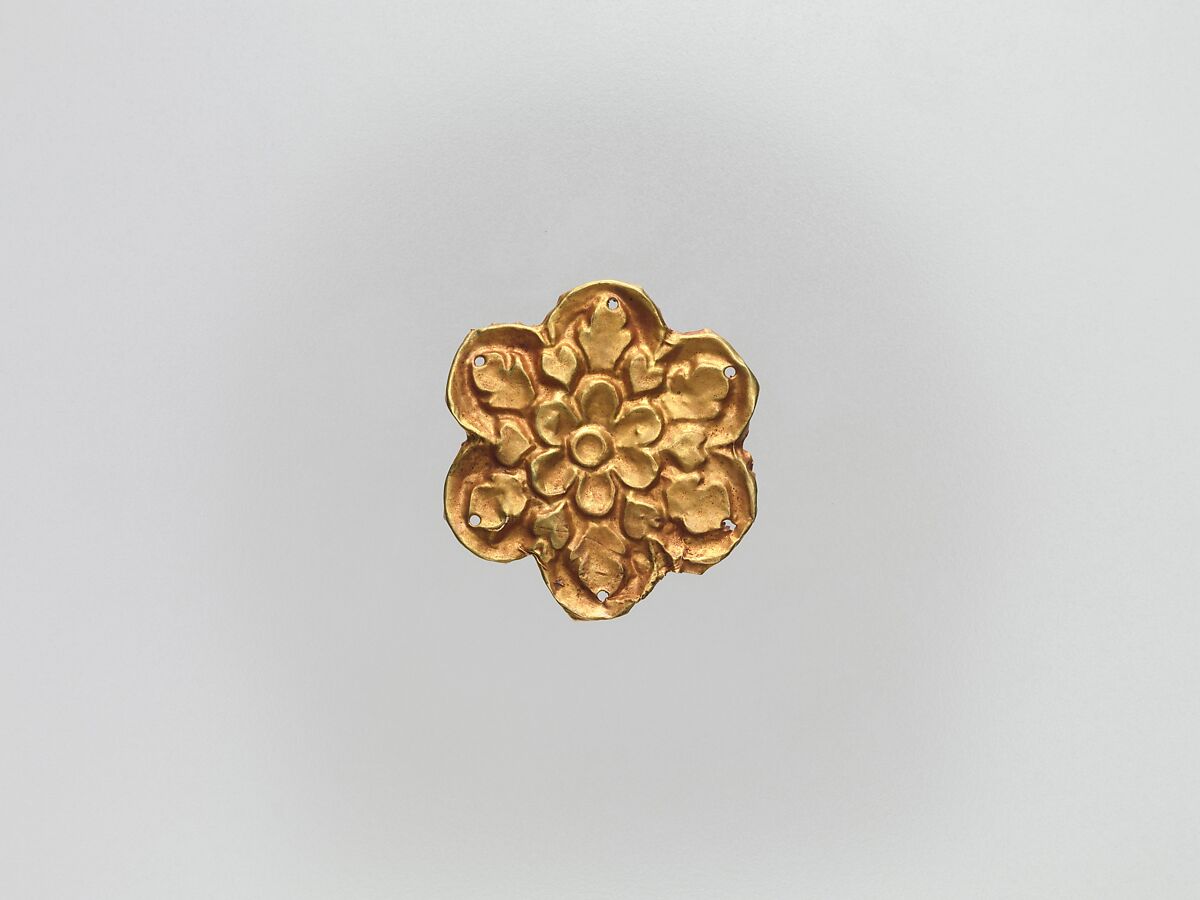 Flower-Shaped Clothing Plaque, Gold, China (Xinjiang Autonomous Region, Central Asia) 