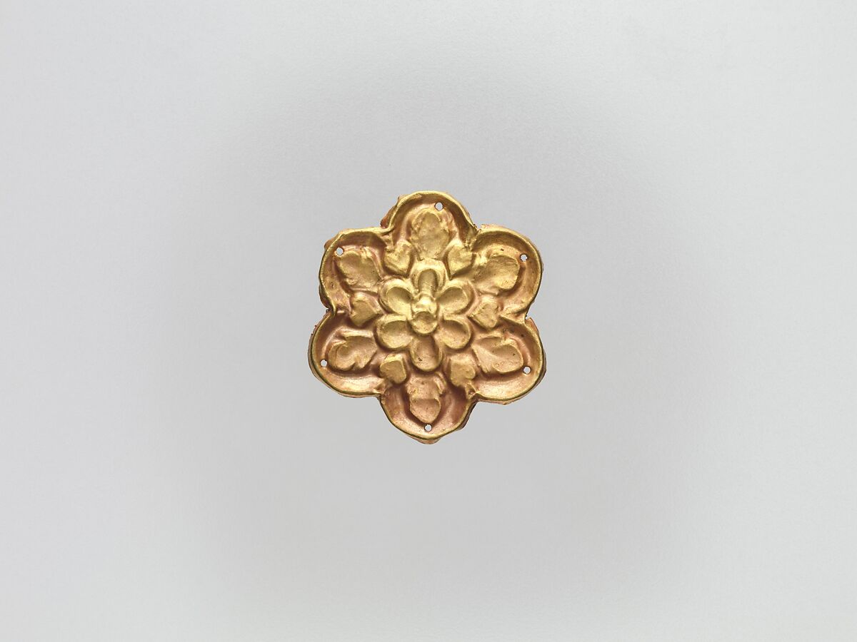 Flower-Shaped Fitting, Gold, Northwest China/Eastern Central Asia 