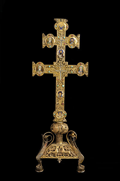 Reliquary Cross of Jacques de Vitry, Cross: gilded silver, cloisonné enamel on gold, semiprecious stones, and glass; base: gilded copper 