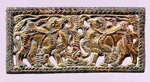 Belt Buckle with Bactrian Camels, Bronze, North China 