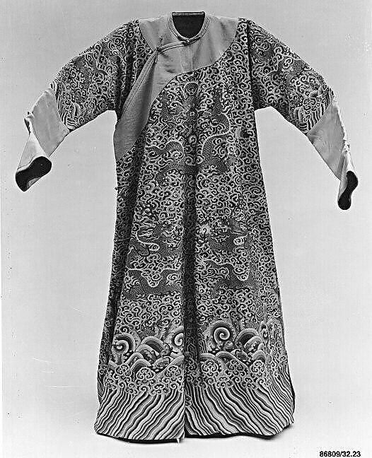 Imperial robe, Silk, metallic thread, China 