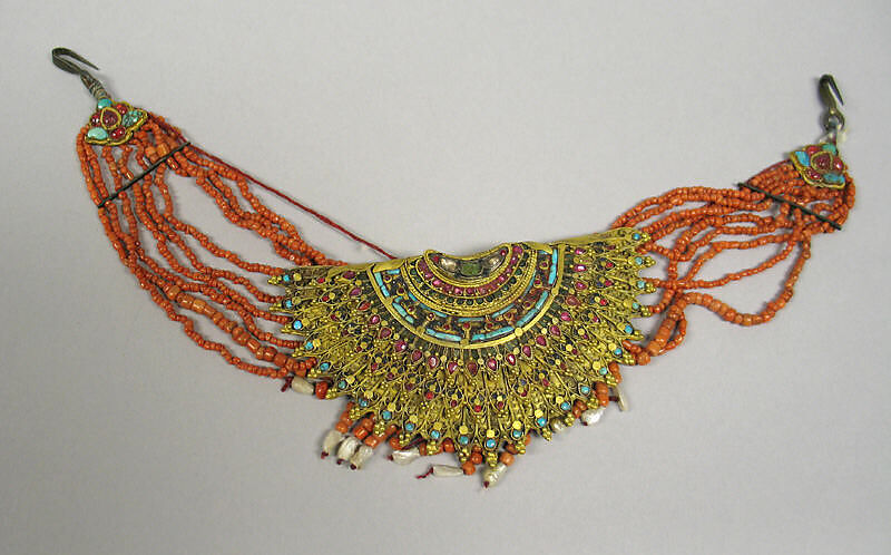 Necklace, Gold, with coral, turquoise and other precious stones, Nepal (Newari) 