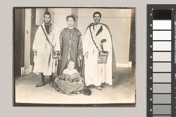 [Moroccan Men and Boy, Ellis Island, New York], Augustus Frederick Sherman (American, Lynn, Pennsylvania 1865–1925 New York), Gelatin silver print 