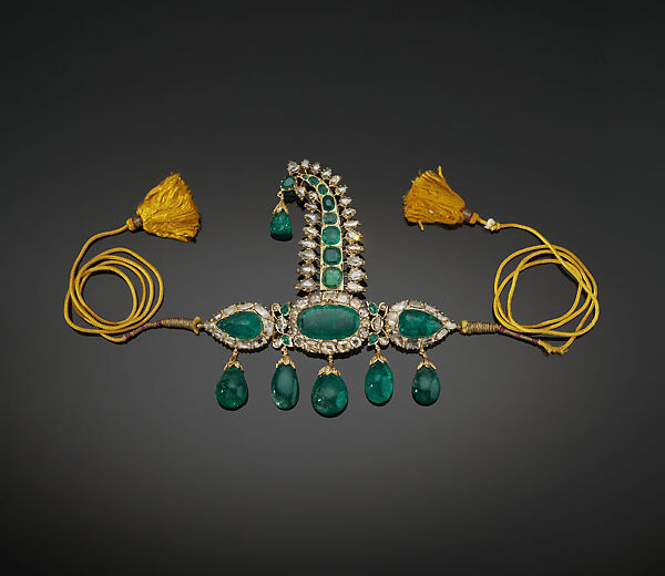 Turban Ornament (sarpesh), Gold, set with emeralds and diamonds 