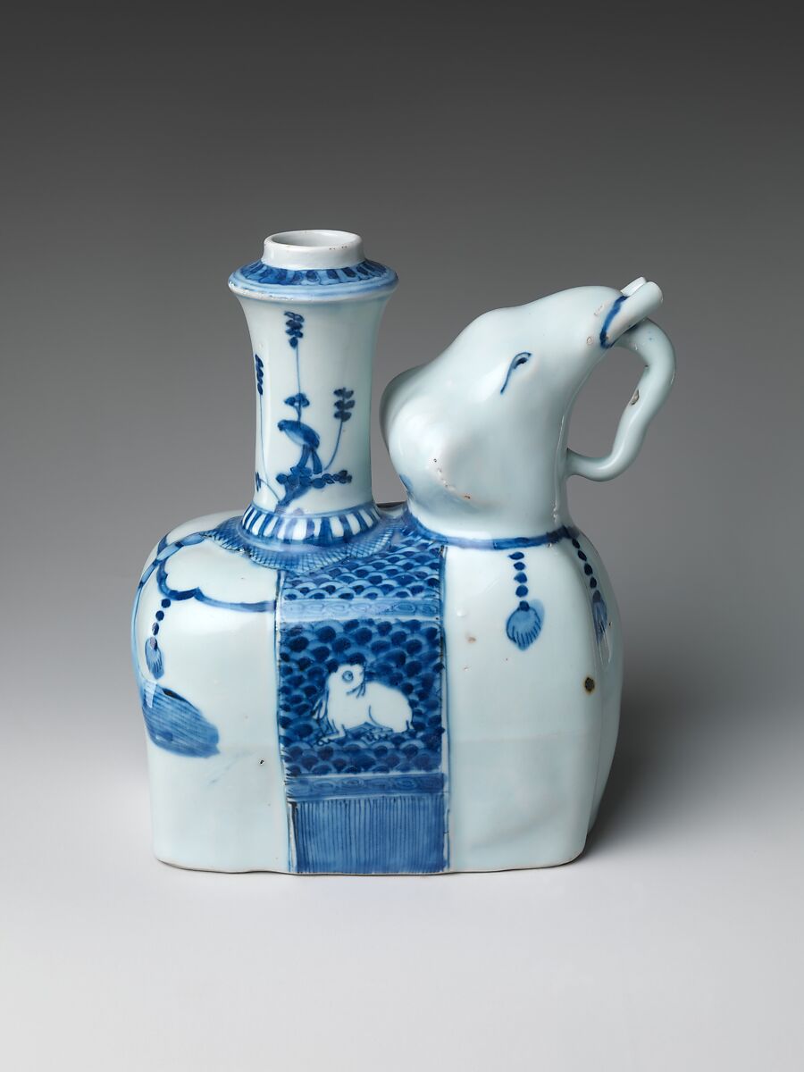 Elephant-Shaped Kendi Drinking Vessel, Porcelain painted in underglaze blue, China