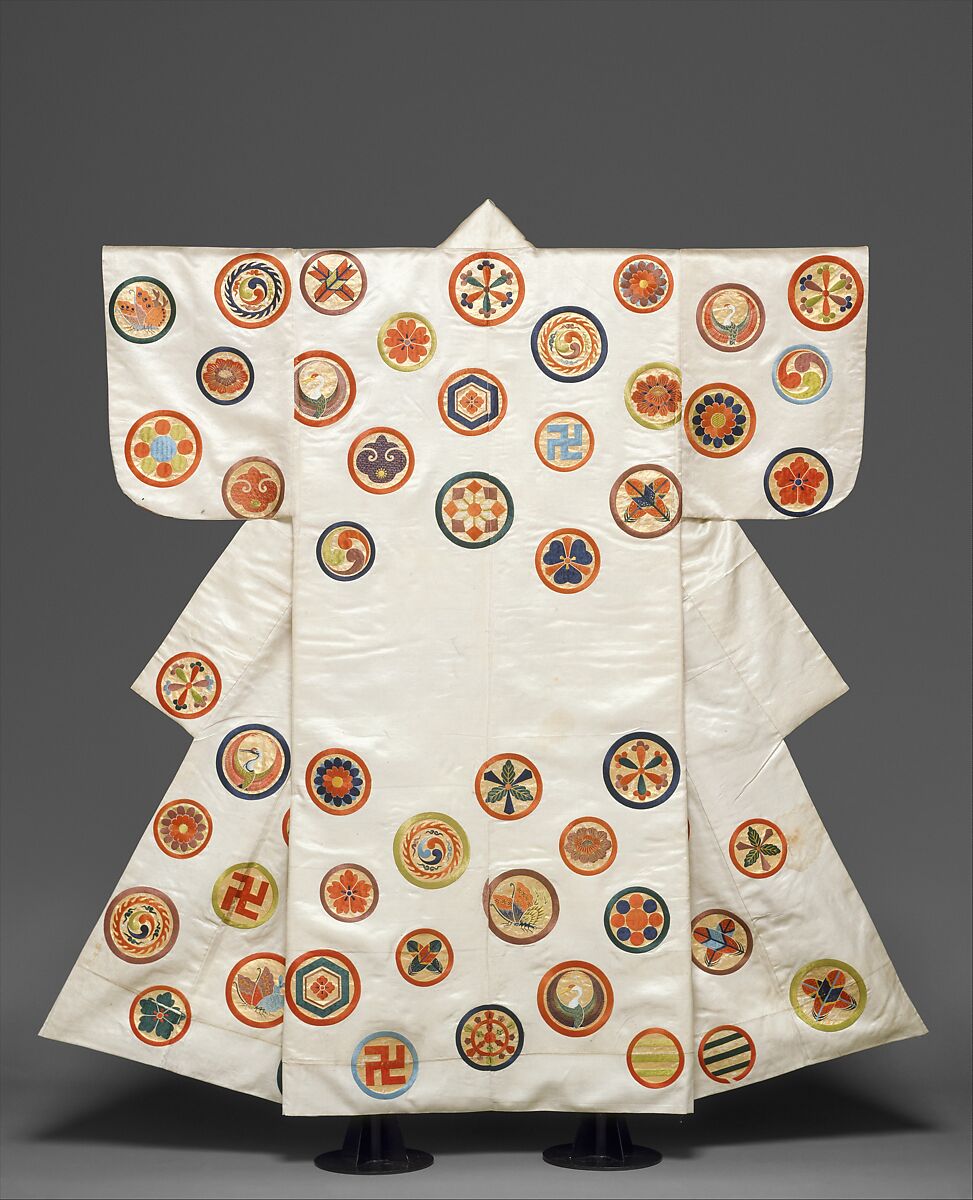 Noh Costume (Nuihaku) with Scattered Crests, Silk embroidery and gold leaf on silk satin, Japan 