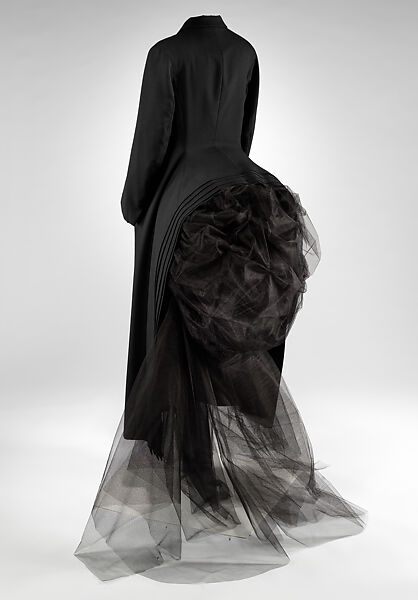 Coat, Yohji Yamamoto (Japanese, born Tokyo, 1943), wool, silk, synthetic, Japanese