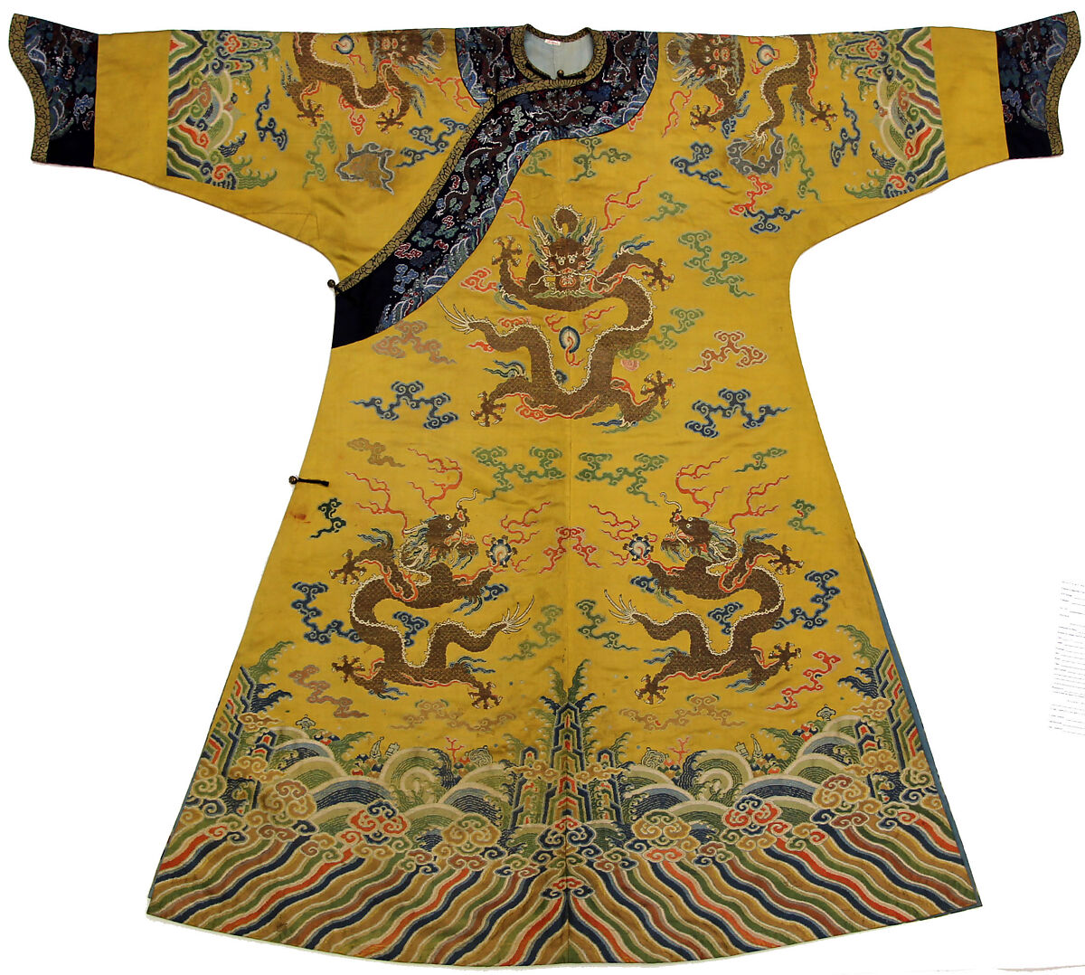 Dragon Robe, Silk, China 