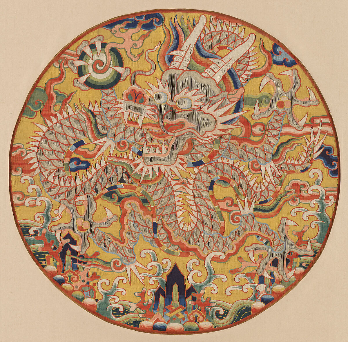 Dragon medallion, Silk and metallic-thread tapestry (kesi), China 