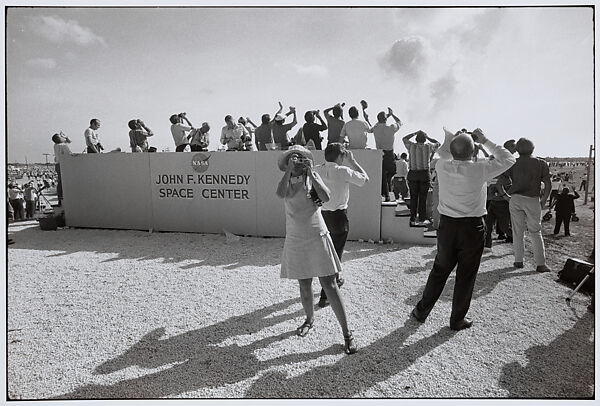 Apollo 11 Moon Shot, Cape Kennedy, Florida, Garry Winogrand (American, New York 1928–1984 Tijuana, Mexico), Gelatin silver print 