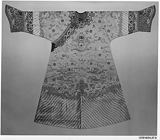 Empress's Twelve-Symbol Robe, Silk and metallic threads, China 