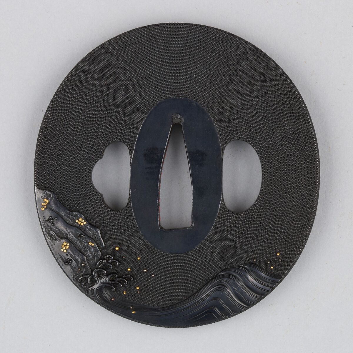 波濤に岩上鷹図大小鐔 Matching Pair of Sword Guards (<i>Daishō-tsuba</i>), Inscribed by 石黒政常 Ishiguro Masatsune (Japanese, 1760–1828), Copper-gold alloy (<i>shakudō</i>), copper-silver alloy (<i>shibuichi</i>), gold, copper, Japanese