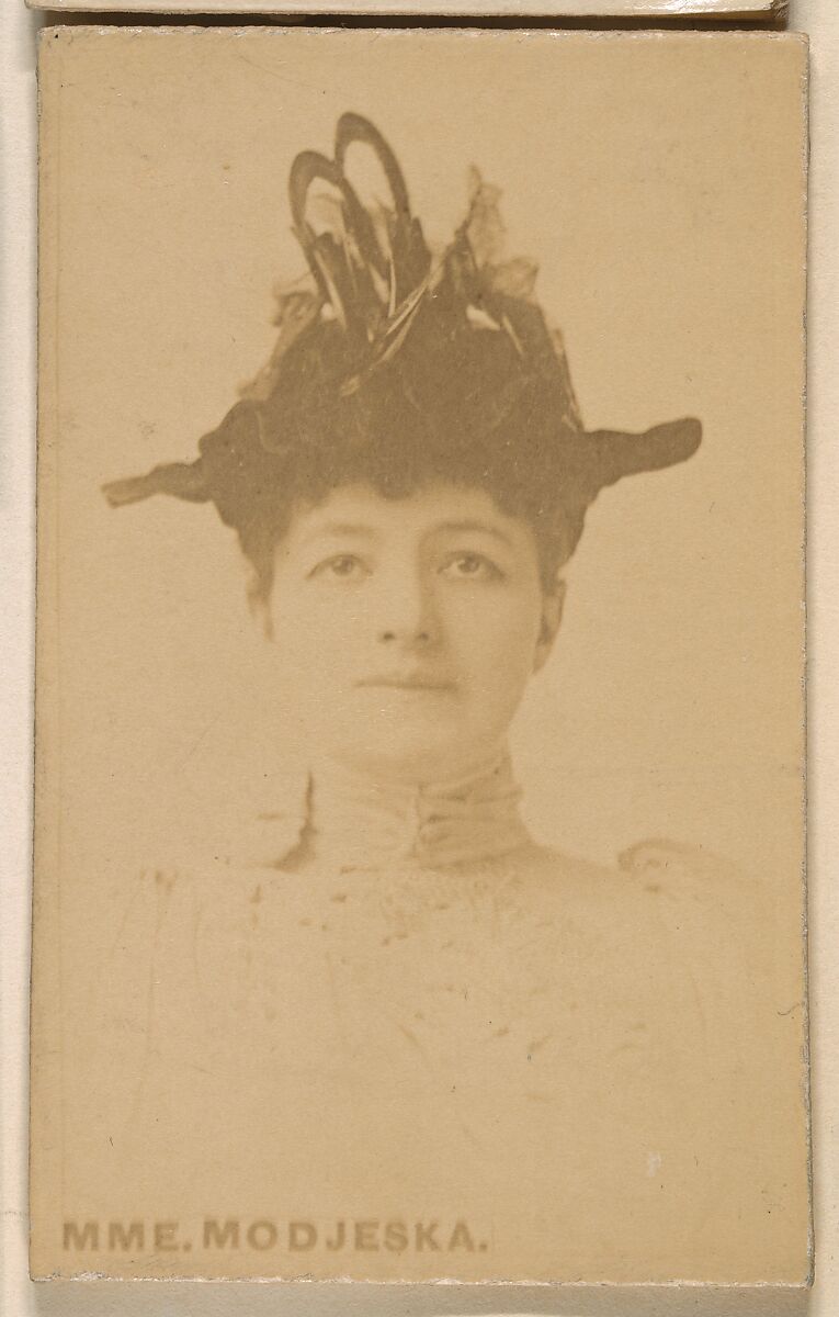 Mme. Modjeska, from the Actresses series (N246), Type 1, issued by Kinney Brothers to promote Sporting Extra Cigarettes, Issued by Kinney Brothers Tobacco Company, Albumen photograph 