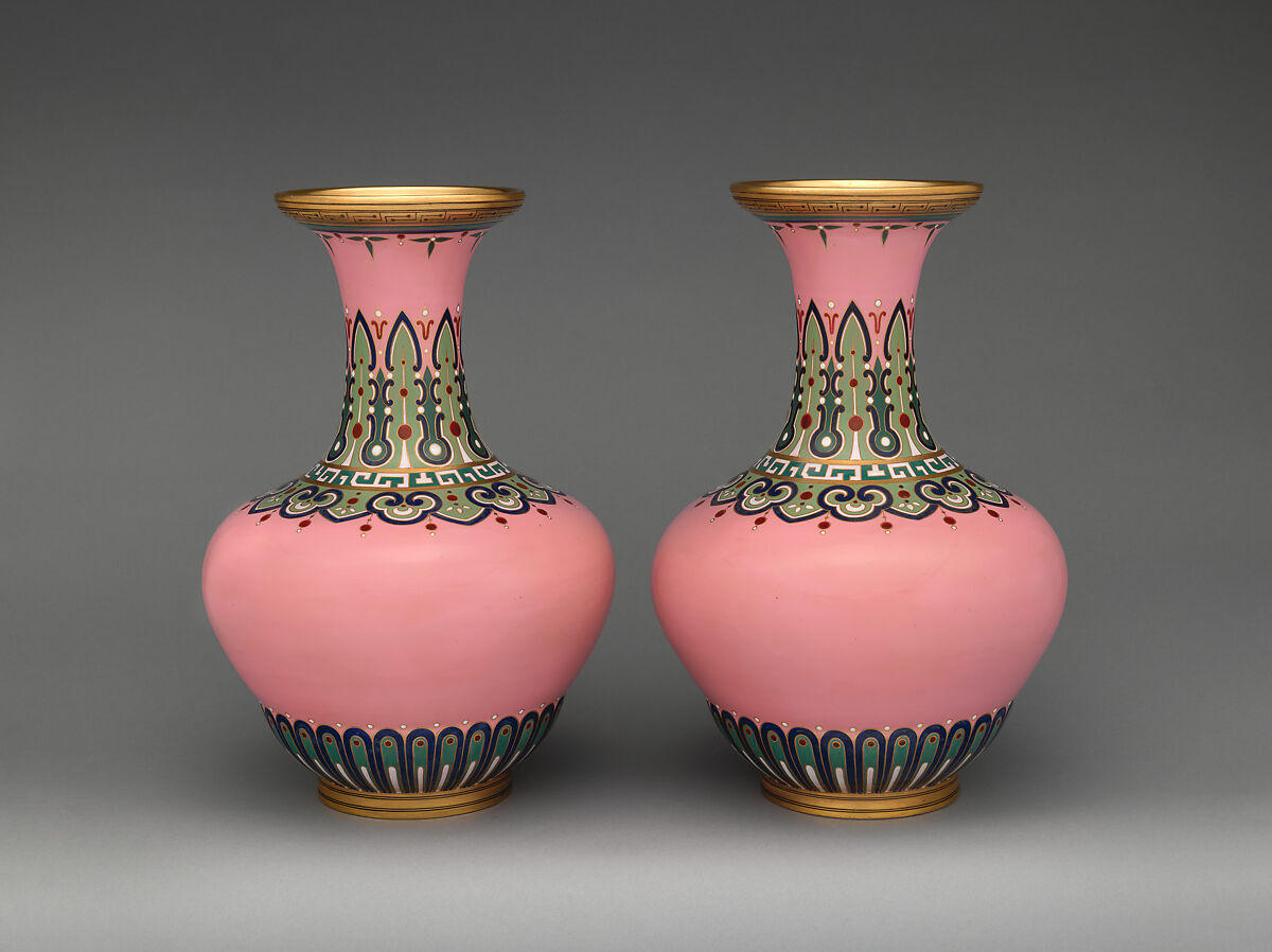 Vase with "cloisonné" decoration (one of a pair), Minton(s) (British, Stoke-on-Trent, 1793–present), Bone china, British, Stoke-on-Trent, Staffordshire 