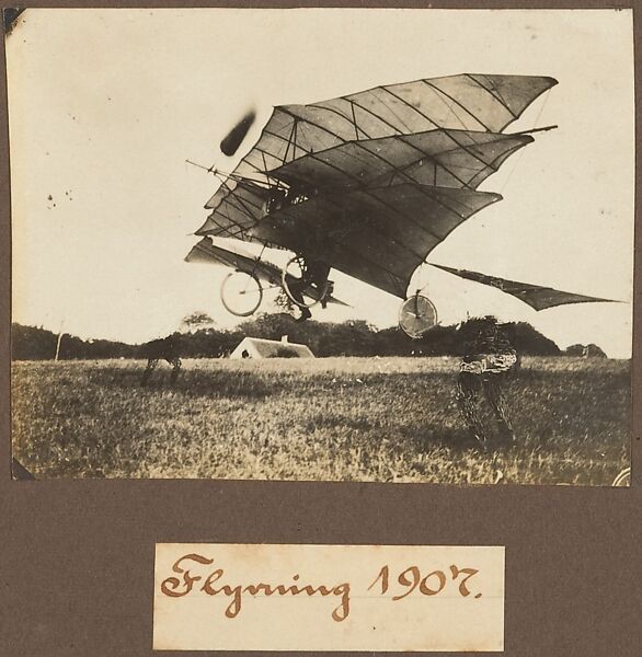 Flyvring 1907., Jacob Christian Hansen Ellehammer (Danish, 1871–1946), Gelatin silver prints from glass negatives 