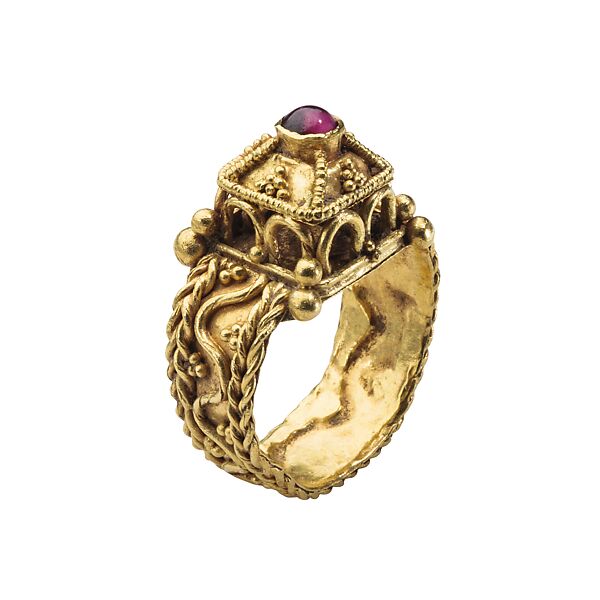 Merovingian Architectural Ring, Gold and garnet, French 