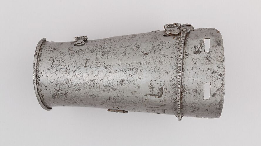 Forearm Defense (Vambrace)