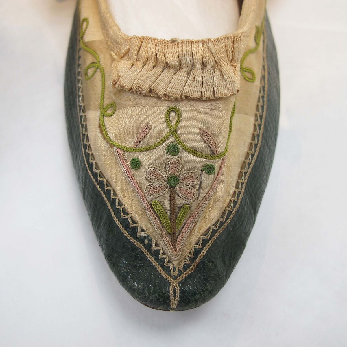 Shoes, silk, leather, linen, French