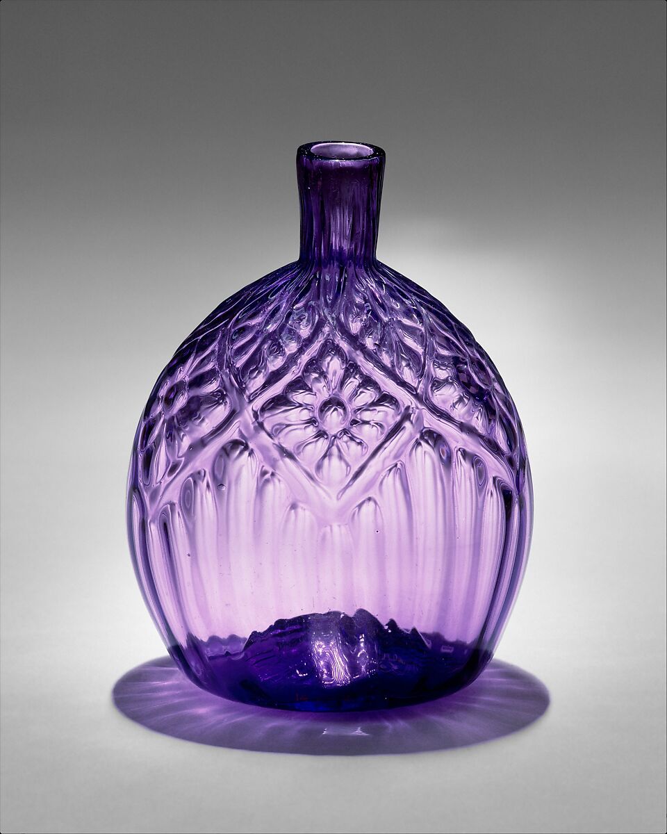 Pocket bottle, Attributed to American Flint Glass Manufactory (1764–1774), Blown pattern-molded glass, American 