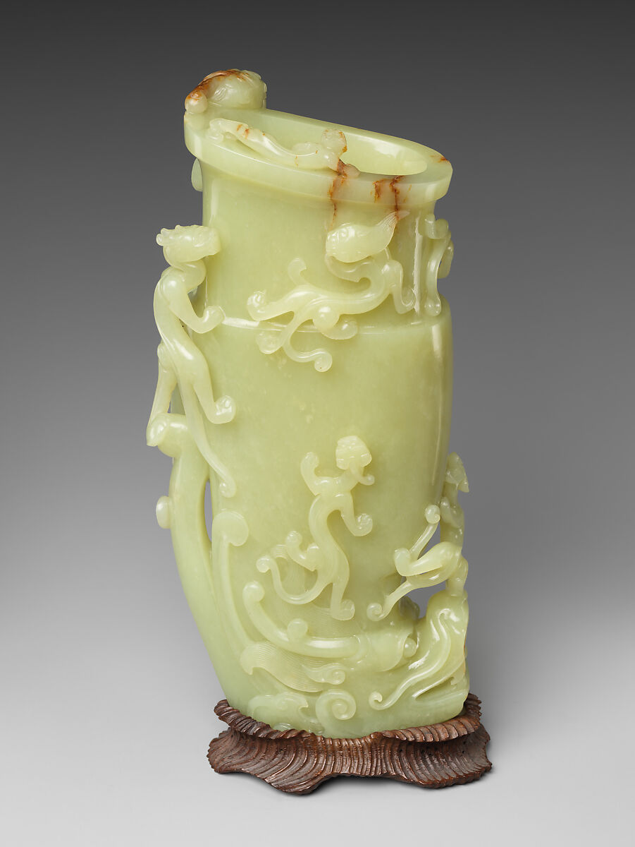 Vase with chi dragons, Jade (nephrite), China