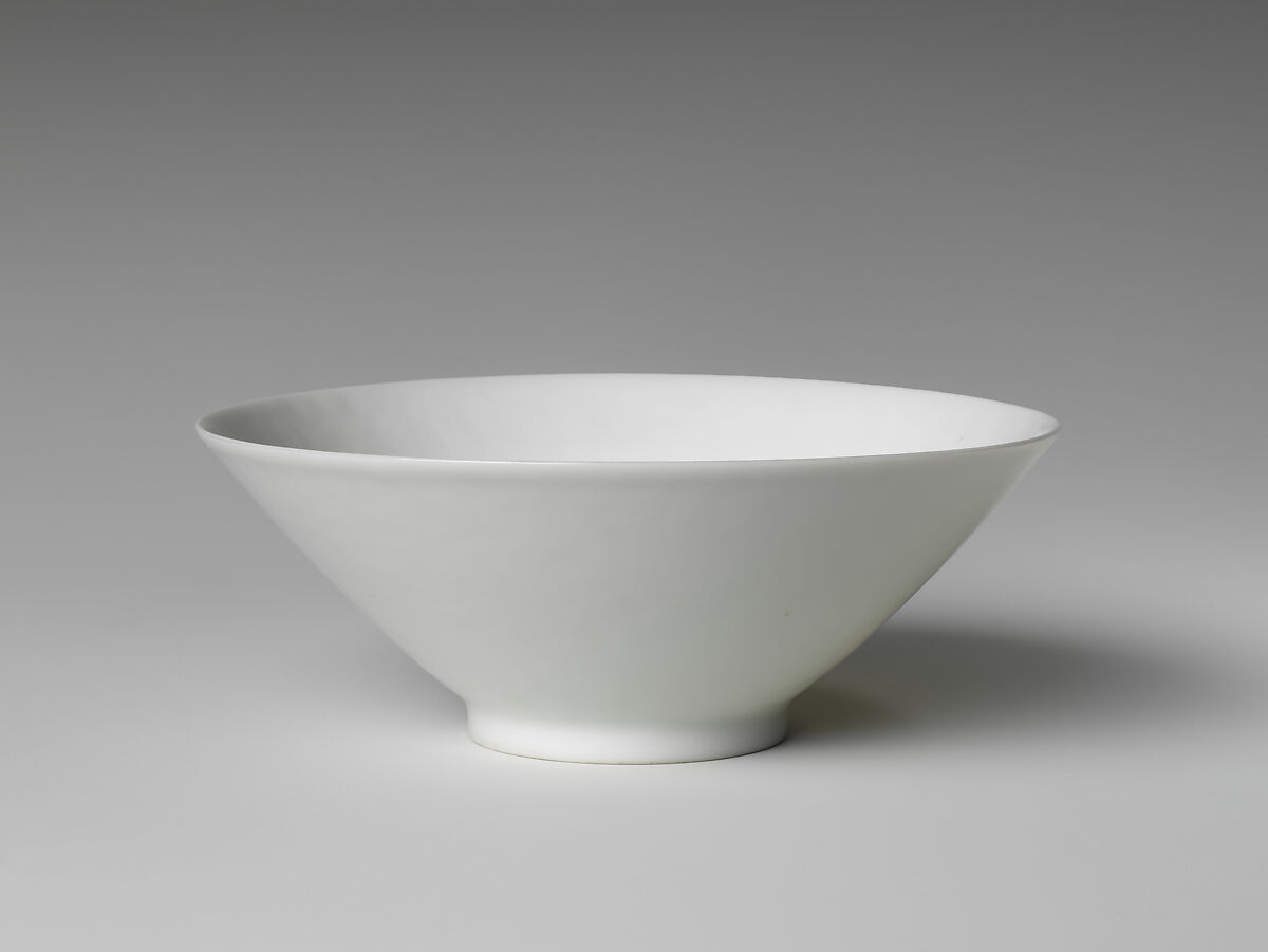 Bowl with dragons (one of a pair), Porcelain with incised design under clear glaze (Jingdezhen ware), China