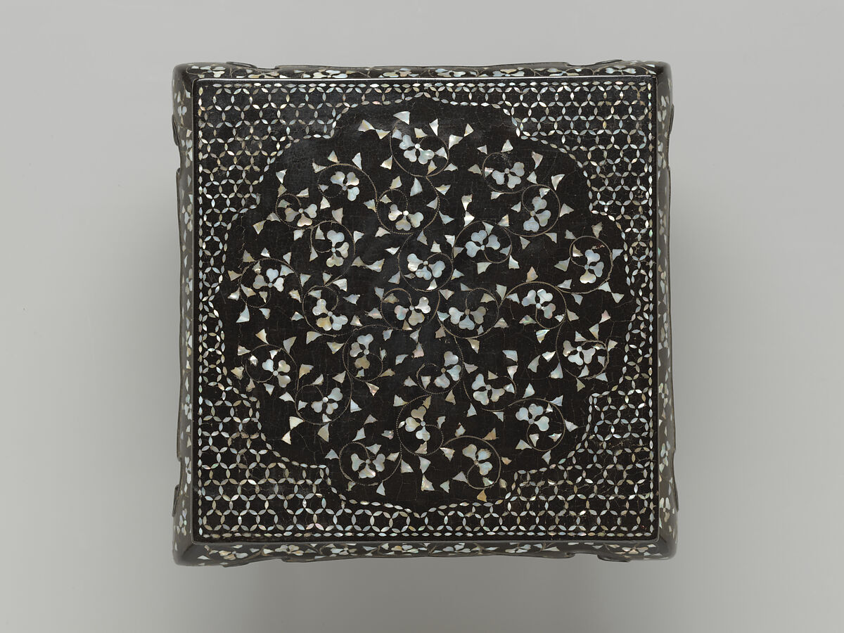 Table decorated with floral scroll, Lacquer inlaid with mother-of-pearl and metal wire, Korea