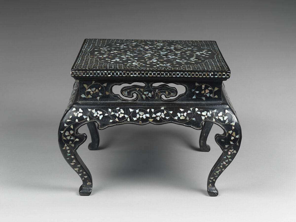 Table decorated with floral scroll, Lacquer inlaid with mother-of-pearl and metal wire, Korea