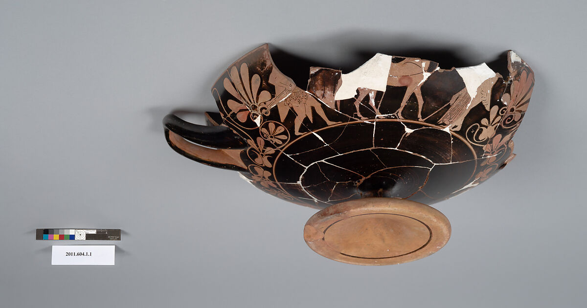 Terracotta kylix (drinking cup), Terracotta, Greek, Attic