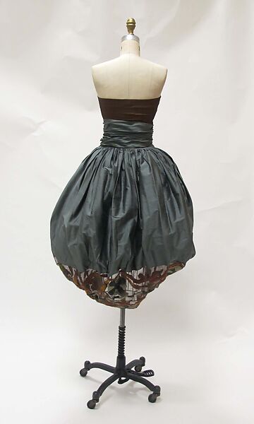 Ensemble, Romeo Gigli (Italian, born 1949), silk, cotton, acetate, nylon, spandex, leather, mother-of-pearl, Italian