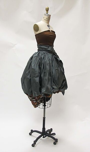 Ensemble, Romeo Gigli (Italian, born 1949), silk, cotton, acetate, nylon, spandex, leather, mother-of-pearl, Italian