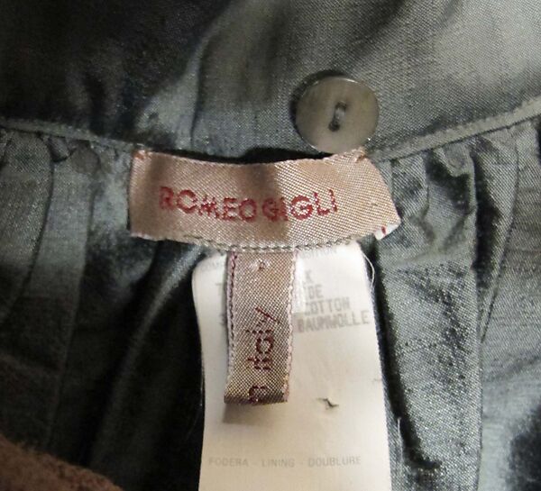 Ensemble, Romeo Gigli (Italian, born 1949), silk, cotton, acetate, nylon, spandex, leather, mother-of-pearl, Italian