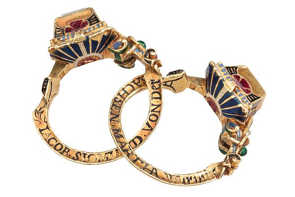 Renaissance Gimmel Ring with Memento Mori, German