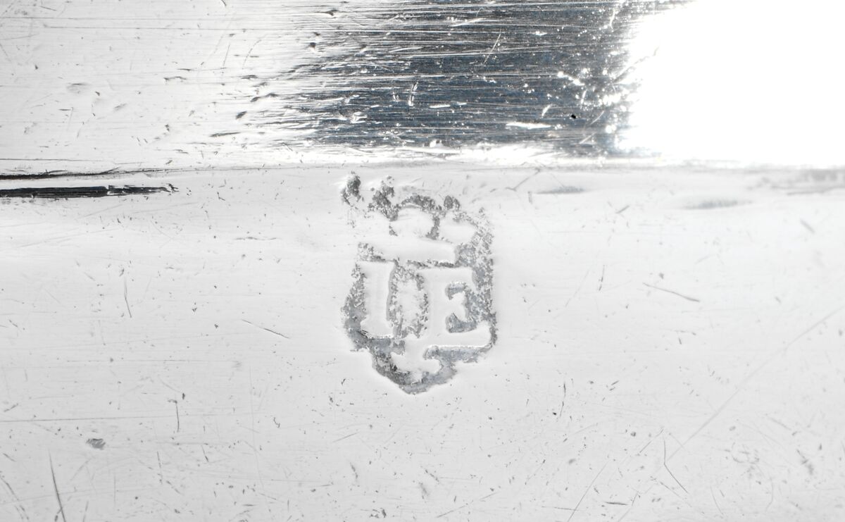 Porringer, John Edwards (ca. 1671–1746), Silver, American