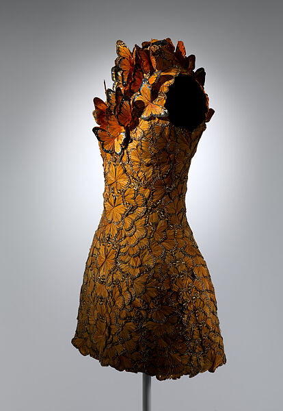 Ensemble, Alexander McQueen (British, founded 1992), silk, feathers, leather, metal, rubber, British