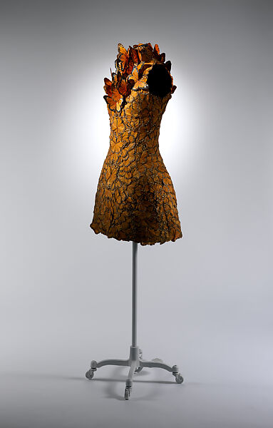 Ensemble, Alexander McQueen (British, founded 1992), silk, feathers, leather, metal, rubber, British
