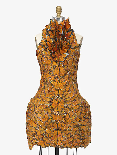 Ensemble, Alexander McQueen (British, founded 1992), silk, feathers, leather, metal, rubber, British