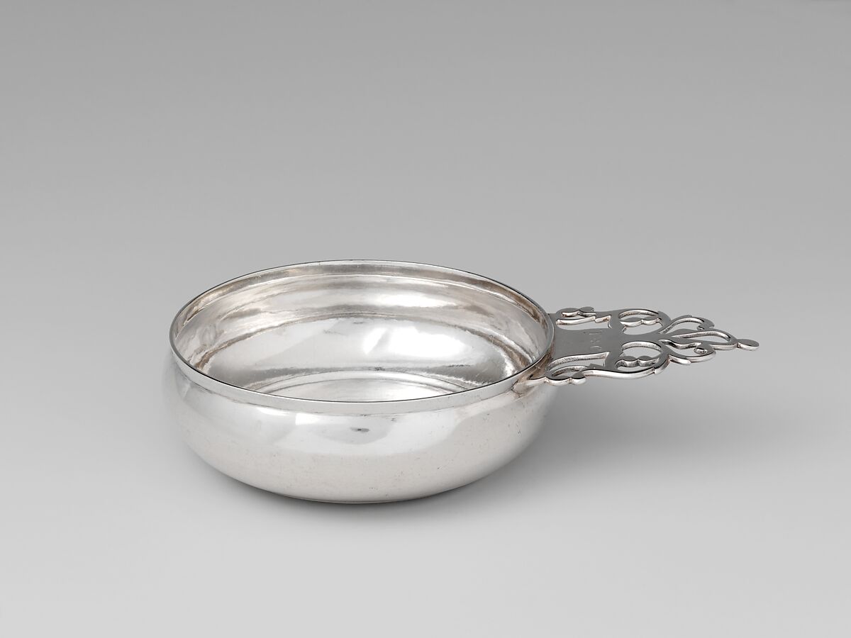 Porringer, Jacob Hurd (American, Boston, Massachusetts 1702/3–1758 Boston, Massachusetts), Silver, American 