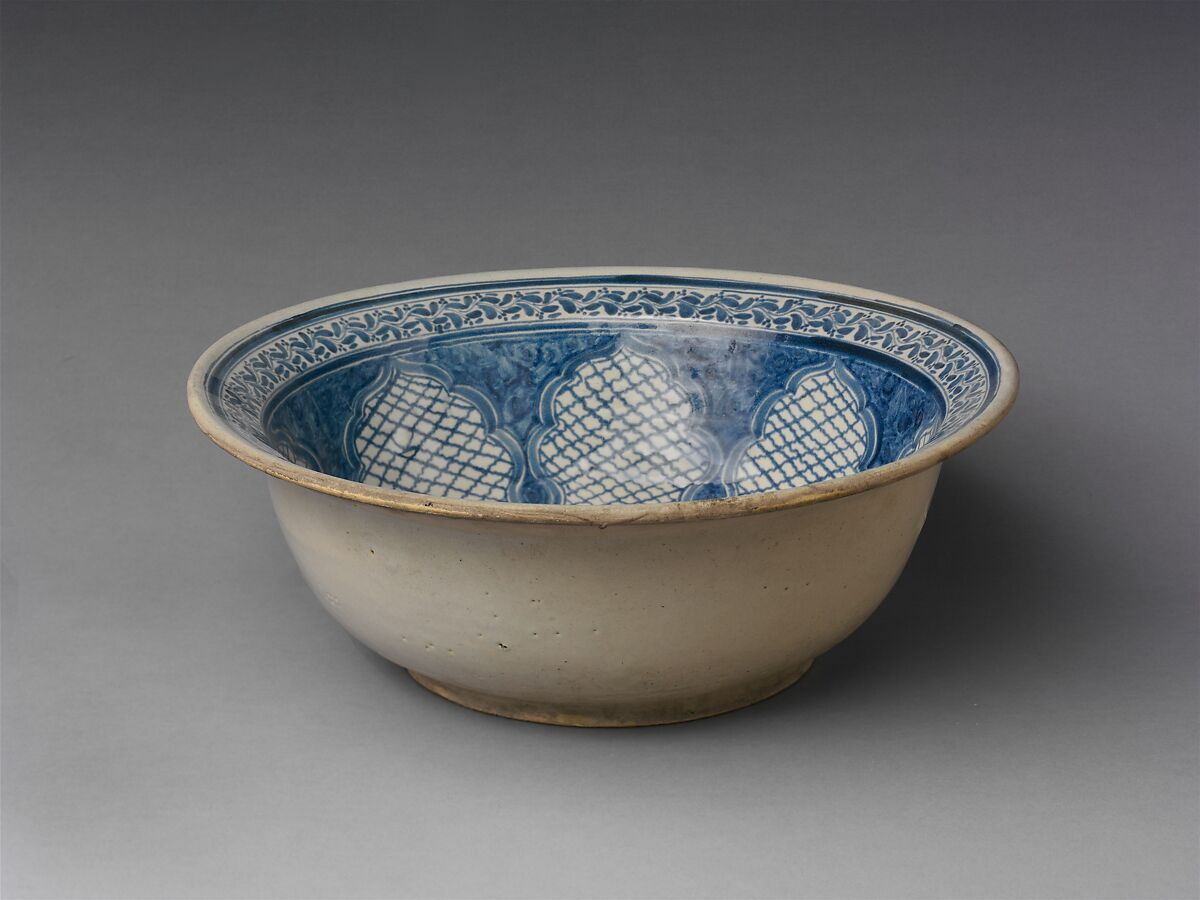 Bowl, Tin-glazed earthenware, Mexican 